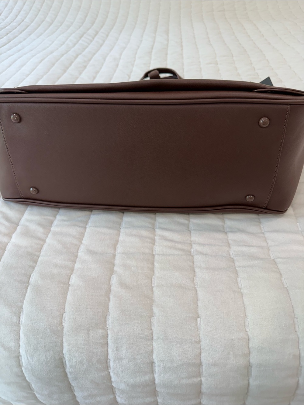 BOARDING PASS THE COMMUTER EAST WEST TRIPLE COMPARTMENT VEGAN LEATHER TOTE NWT - Picture 6 of 7